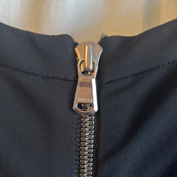 Emilio Pucci Short sleeve Ruffle hem Zip Back Shift Dress Made in Italy - Picture 9 of 9